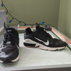 Nike Woman's Air Max Black and White Sneakers